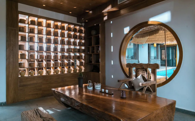 Yueyangli Garden Hotel