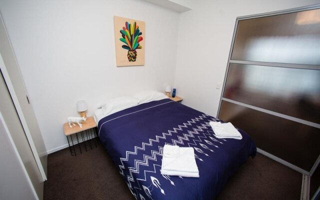 Chic inner city pad