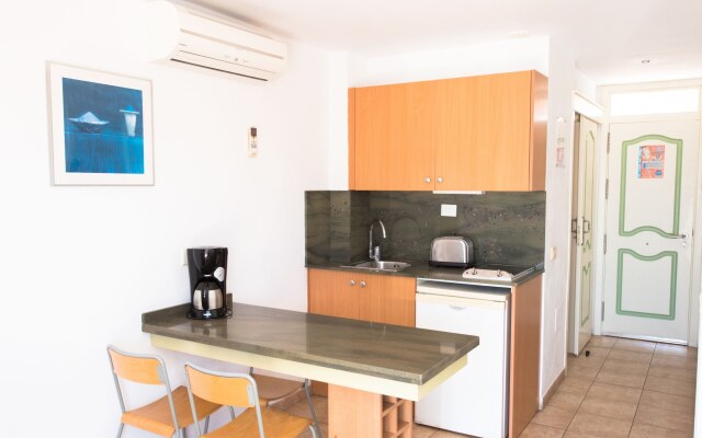 Apartamentos Karina