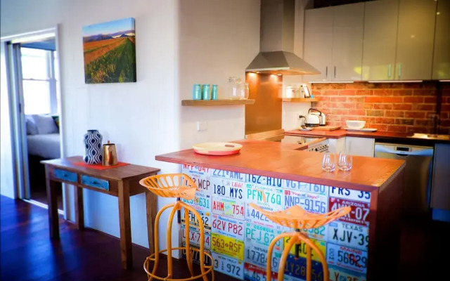 UrbanStyle Claremont Apartment