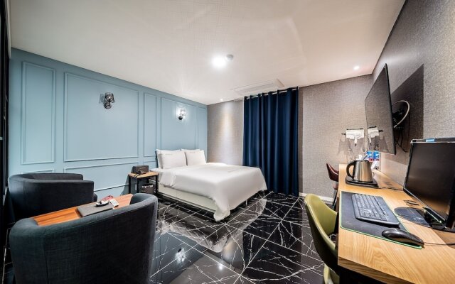 Wolgot Hotel RG