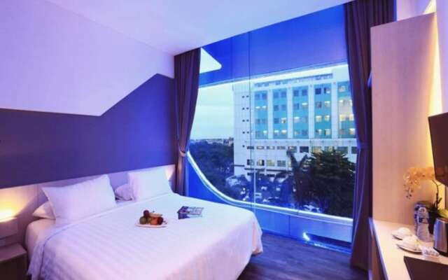 Ozone Hotel Pantai Indah Kapuk