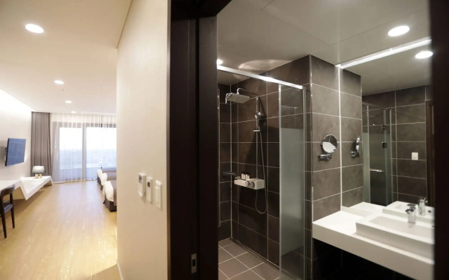 The Qube Resort Jeju