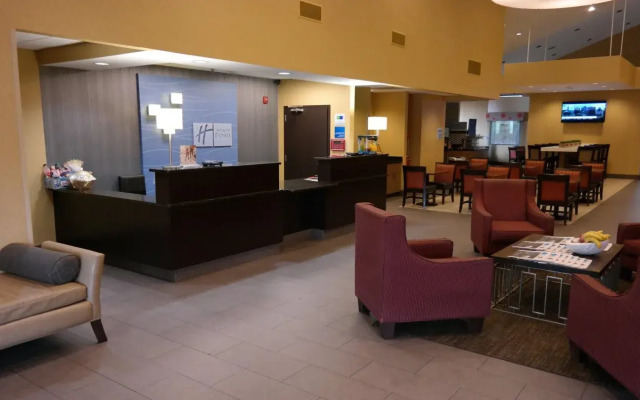 Holiday Inn Express Fredericksburg Southpoint by IHG