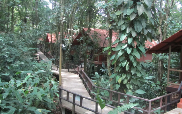 Foresta Lodge
