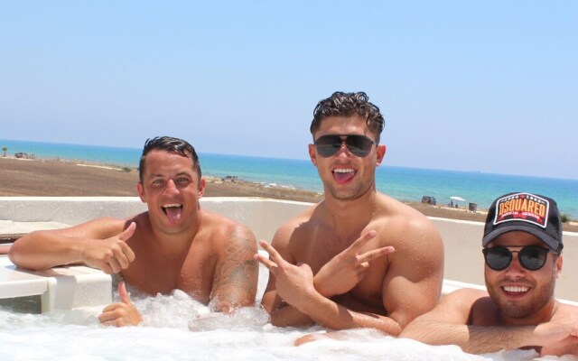 Celebrity Villa Jordan 9