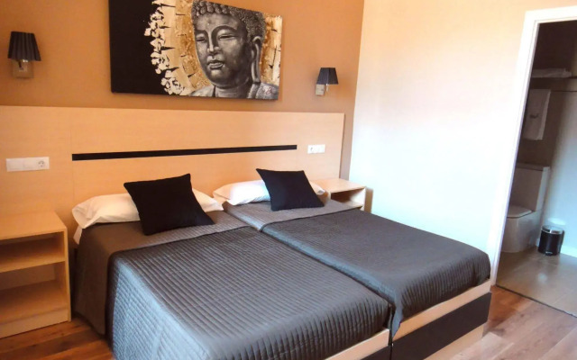 Hostal Live Natura Barcelona