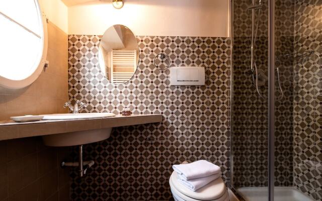 Florentine Palazzo - 4 bedrooms - Historic Center apt