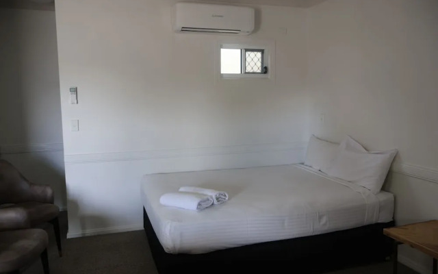 Park Avenue Hotel Motel