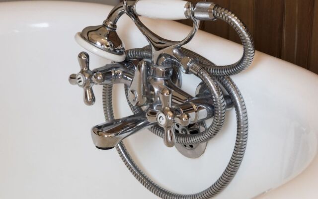 Naramata Heritage Inn & Spa