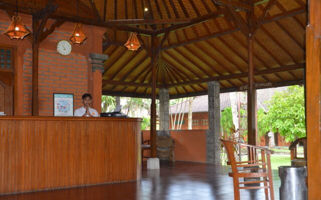 Bagus Beach Resort Lovina
