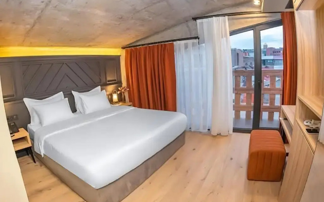 Sandali Metekhi Boutique Hotel