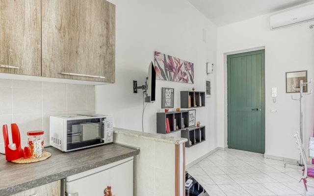 Beautiful Holiday Home in Palermo With Balcony and Netflix