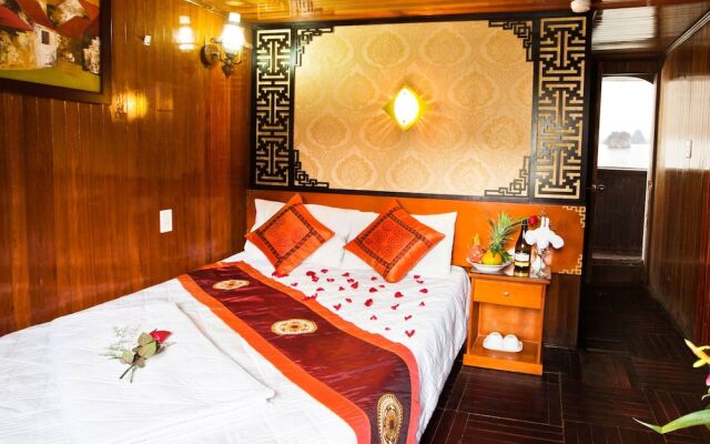 Halong Bay Aloha Cruises