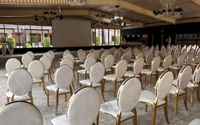 Marabou Resort