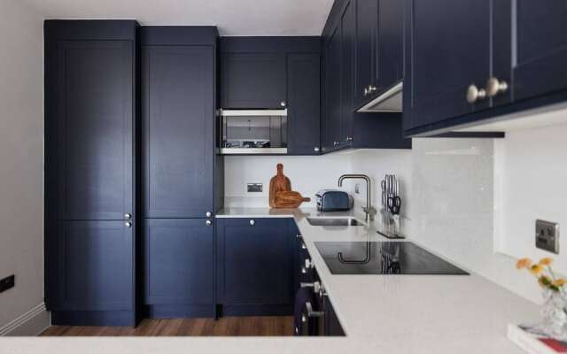 The Wembley Park Secret - Spacious 3bdr Flat With Terrace