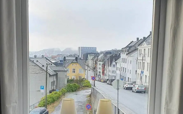 Cozy, Central, Ocean View