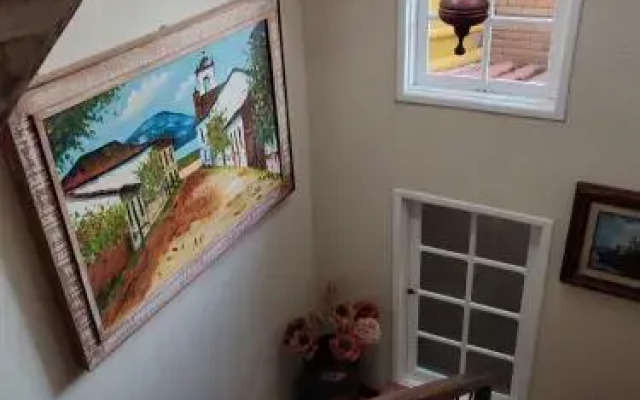 Pousada Abelha Rainha