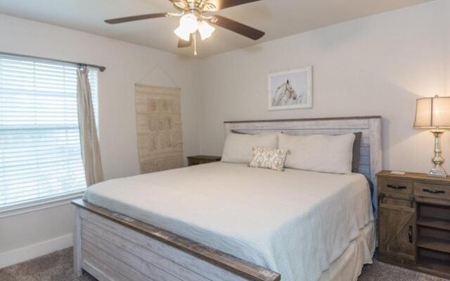 Fredericksburg Fun - All Four Units 101