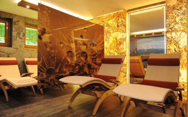 Bike & Ski Hotel Unterellmau