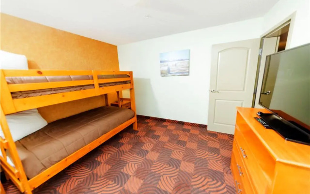Service Plus Inns and Suites Calgary