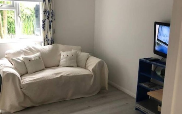 Self Catering Private Annex Near Ferndown