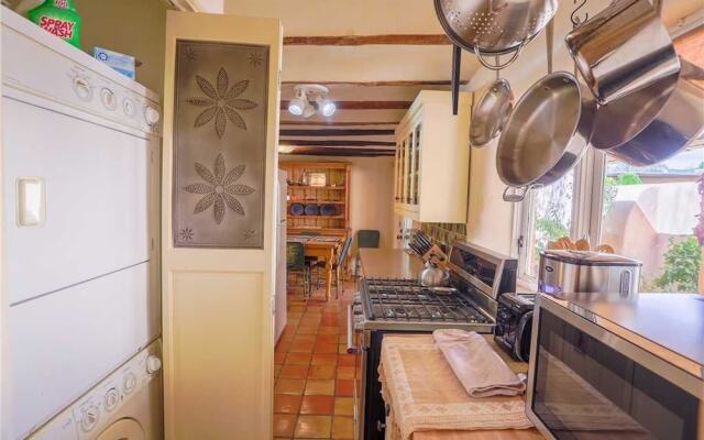 Camino Cabra - Two Bedroom Home
