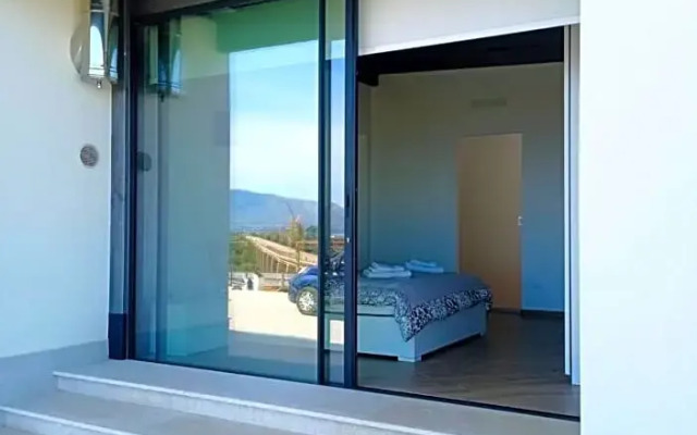 VILLA Terrazza sul mare