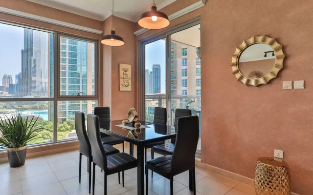 HiGuests - The Residences Tower 8