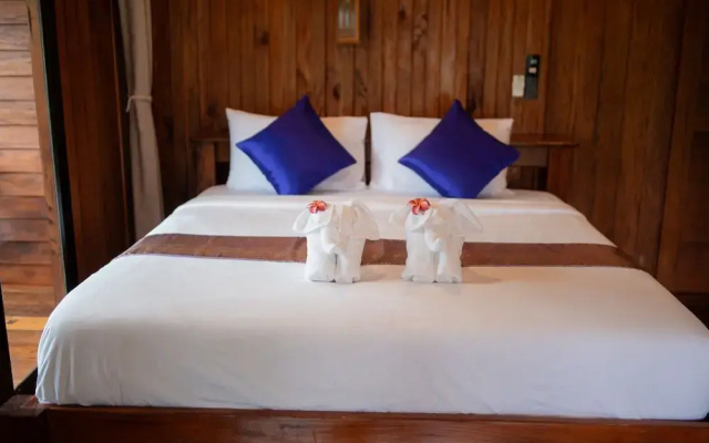 COCO Canopy Boutique Resort