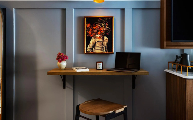 Wylie Hotel Atlanta, Tapestry Collection by Hilton