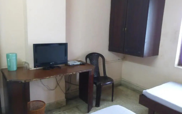 Aravind Guest House