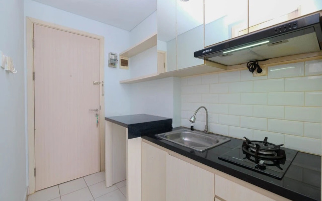 Comfy And Homey 2Br At Patraland Urbano Apartment