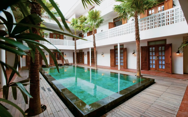 Adhisthana Hotel