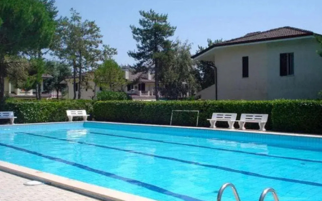 Pleasant Villa in Porto Santa Margherita