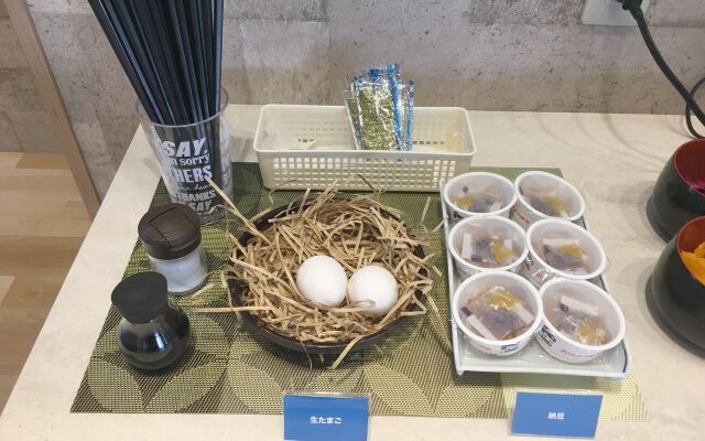 Hiroshima Peace Hotel - Hostel