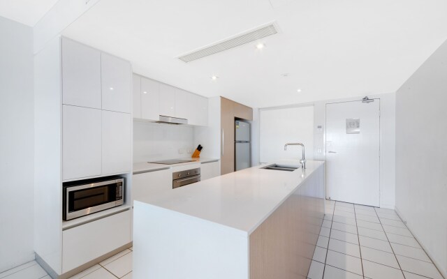Echelon Apartments