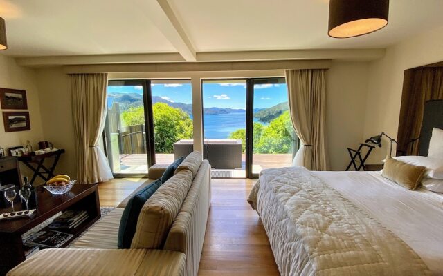 The Sounds Retreat