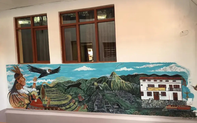 Stay Here Machupicchu