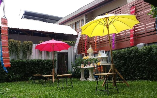 Nuengthong hostel
