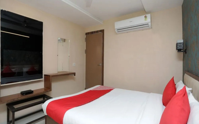 OYO 13134 Grand Regency