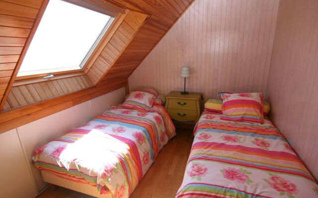 Modern Villa in Clohars-Carnoët with Private Swimming Pool