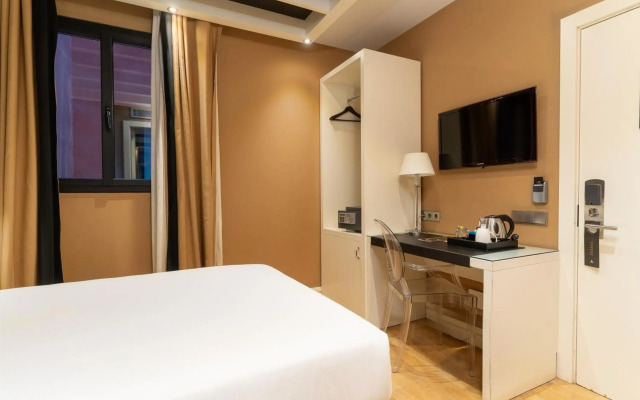 U232 Hotel