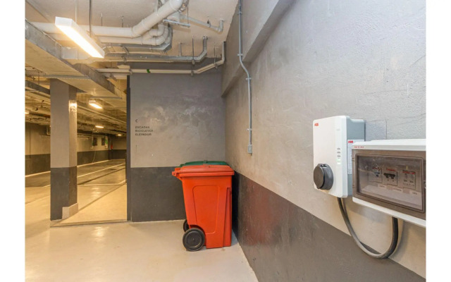 Charlie Bossa Ipanema