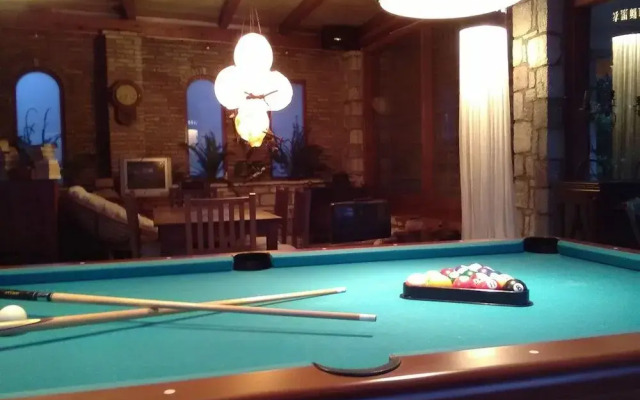Nicolas Village Club