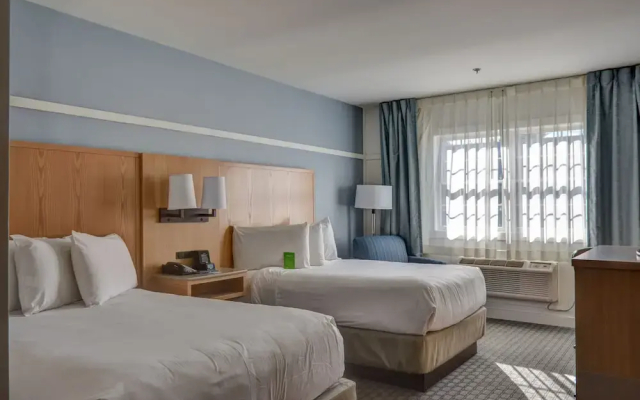 Two Trees Inn at Foxwoods