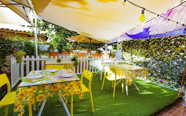 Eden Lilli - B & B Cartoceto