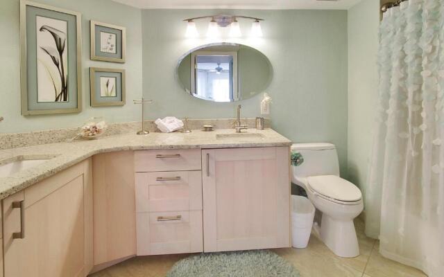 Land's End 11-406 Beach Front - Premier