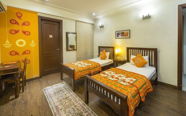 OYO Premium Saket