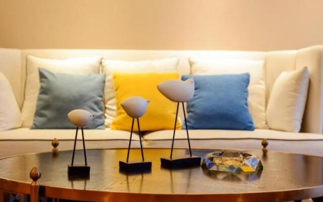 Boutique of Meditation with Cuisine  Night View Exit 2 Liujiatai Station Line 9